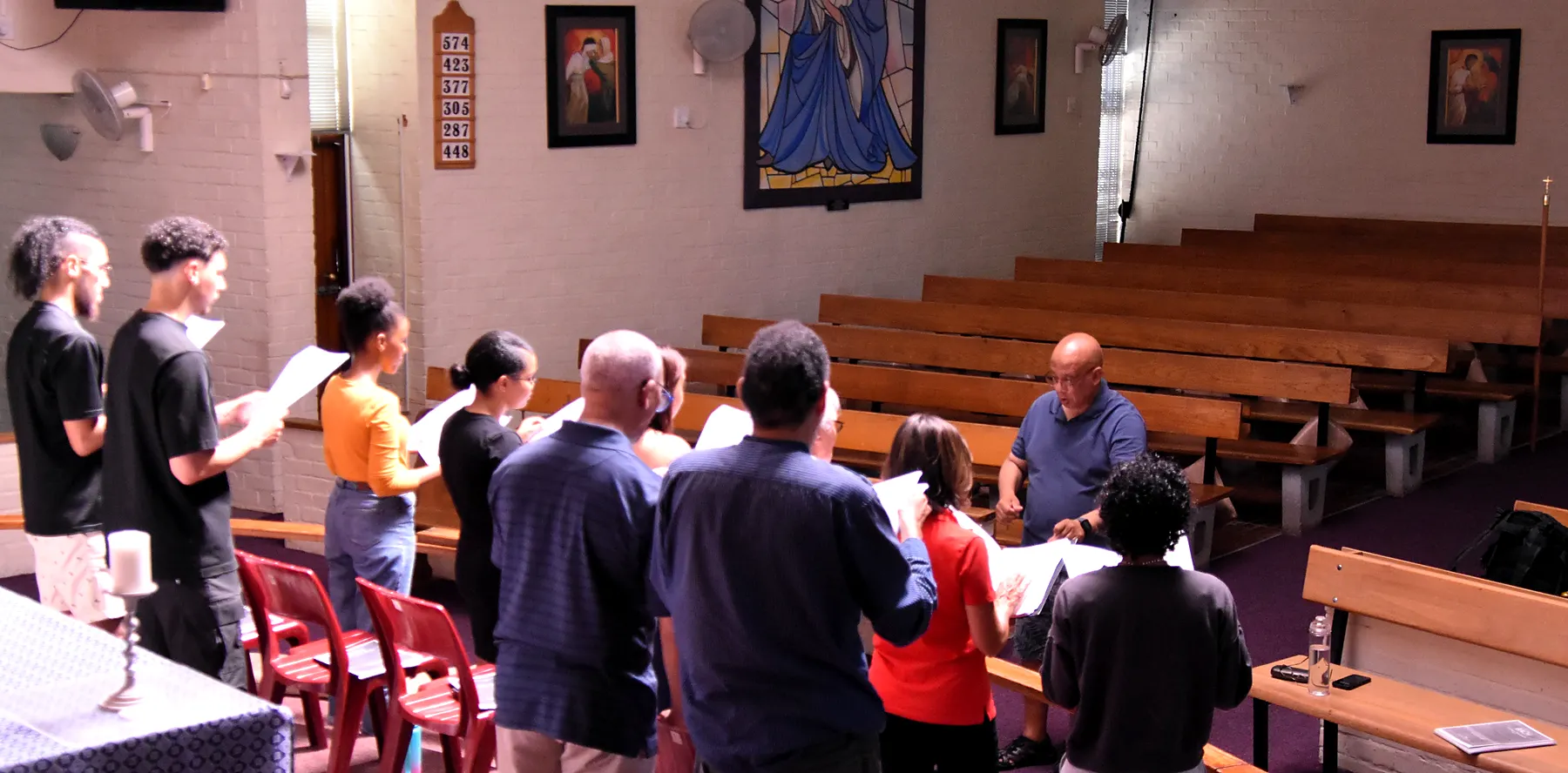 St. Luke’s Chorale 2024 concert preparation photograph
