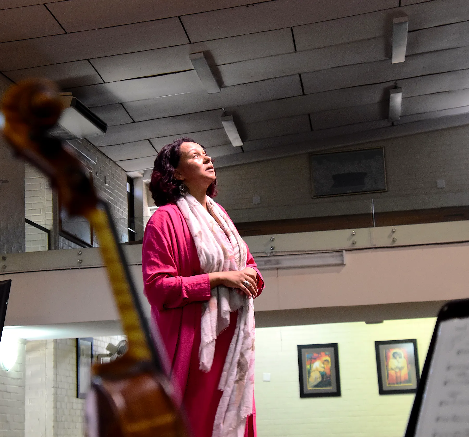 St. Luke’s Chorale 2024 concert preparation photograph